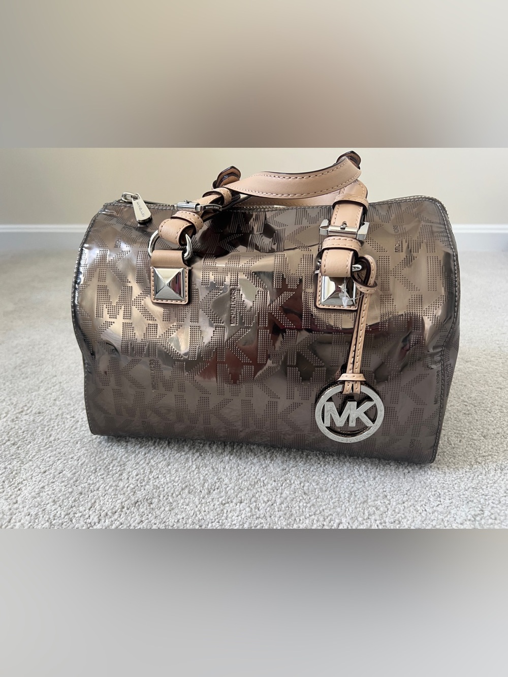 NWT ⭐️ Michael Kors Metallic Greyson Nickel Satchel